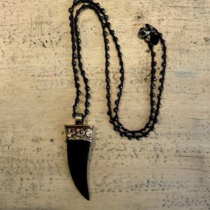 NWOT Handmade Tibetan horn pendant necklace